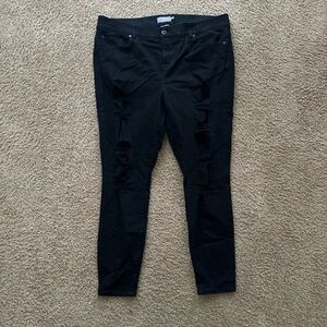 Bombshell distressed skinny jeans